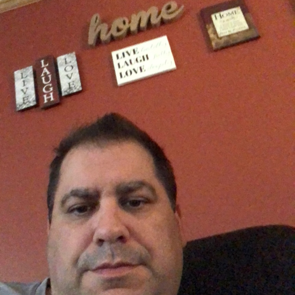 Meet your Posher, Lloyd